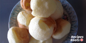 Pão de Queijo (Brazilian Cheese Bread)